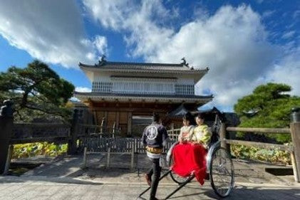 Immersed in Samurai Culture: A tour of samurai sites and Sengan-en, a Japanese garden, with a luxurious lunch in a tranquil setting