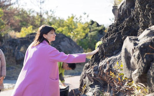 Dive into Volcano: An enchanting  tour themed around 'Living on the active volcano, Sakurajima' (land edition)